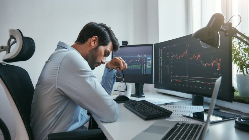 Crypto Carnage: $300B Wiped Out in BTC, ETH, XRP Bloodbath