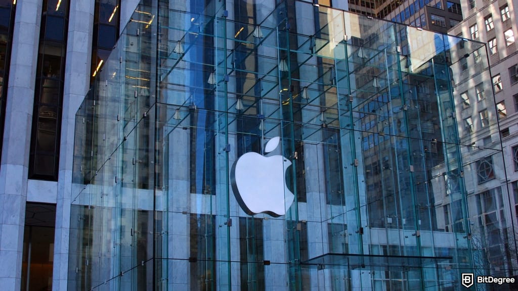 Apple’s American Ascent