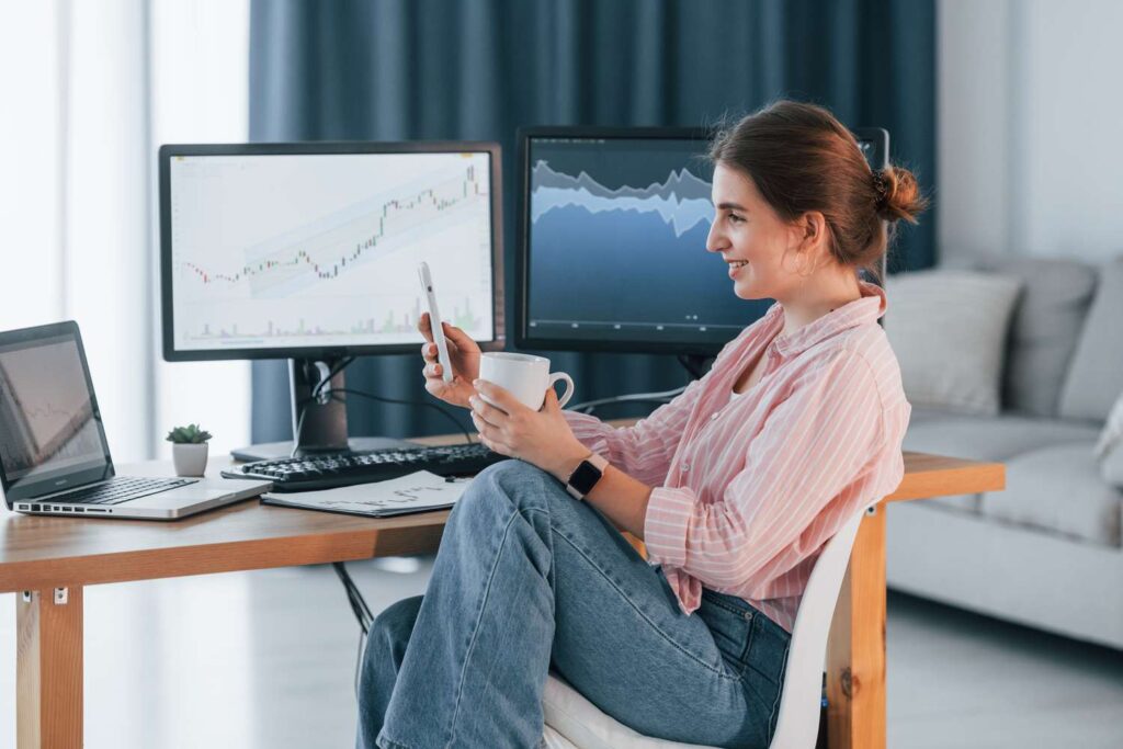 Crypto Course Compass: August 2025