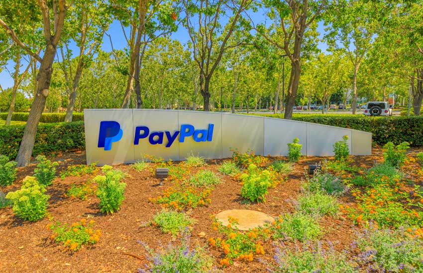 PayPal’s Payment Revolution: Links & Stablecoins