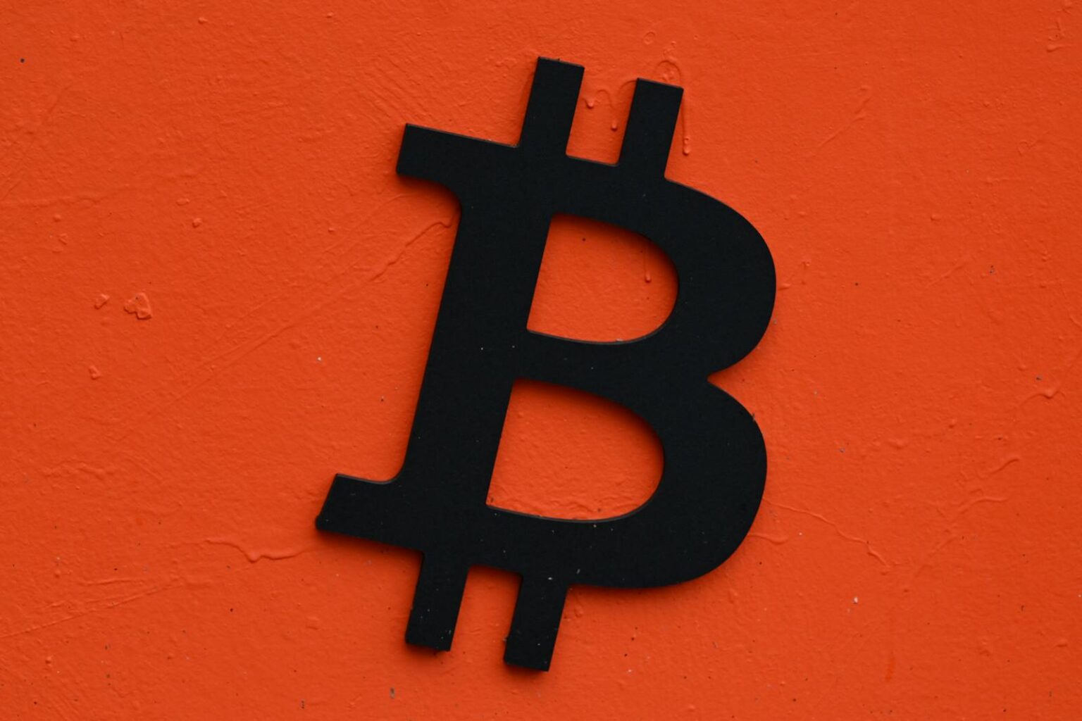 Bitcoin ETF Bonanza: $2 Billion Flows In!