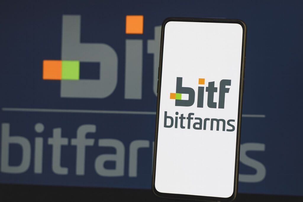 Bitfarms Ignites: Crypto & AI Fuel Massive Surge