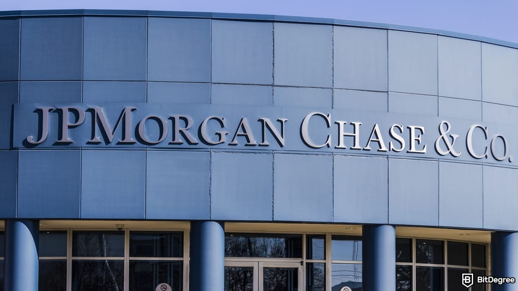 JPMorgan Dips Toe in Crypto: Trading’s On, Custody’s Not