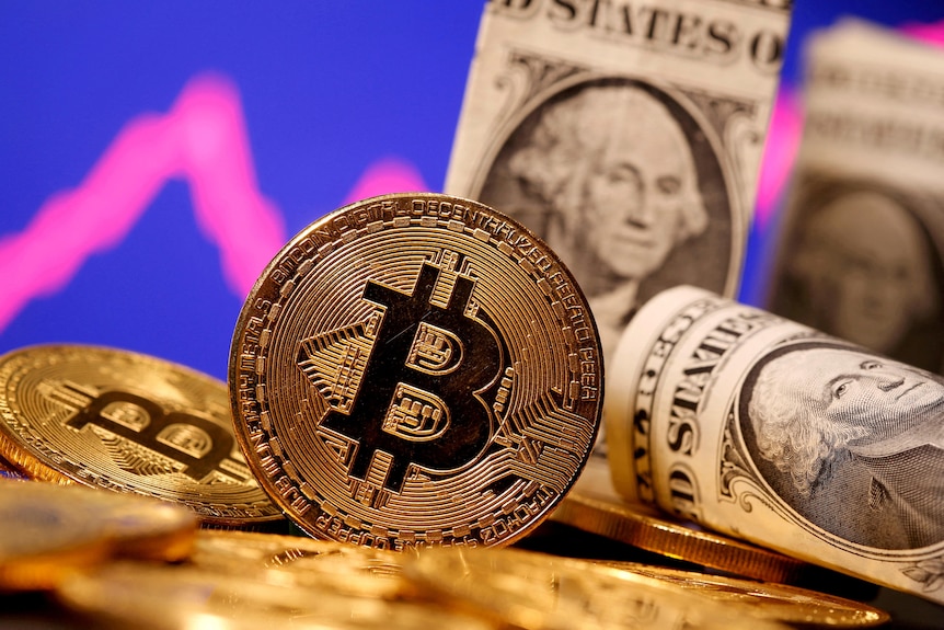 Bitcoin and US cash notes illustration.