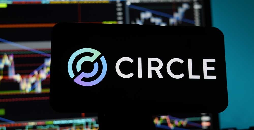 Crypto Stocks Skyrocket as Circle Breaks Ground Before Clarity Act Hearing