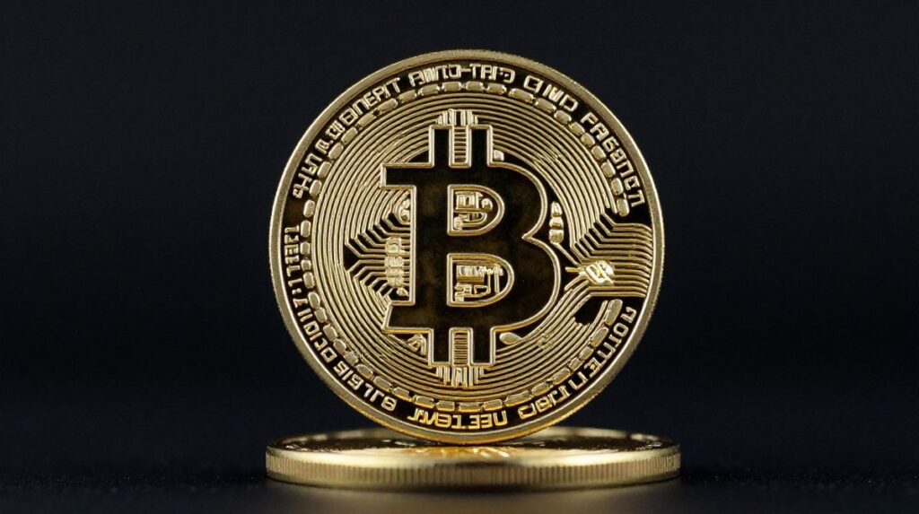 Bitcoin Eyes $90,000: Altcoins Set for Explosive Moves!