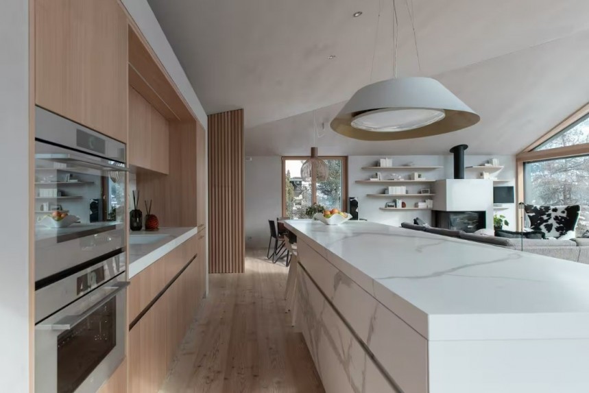 Villa Volt is a self-sufficient mansion that mines for crypto and heats itself from the generated heat