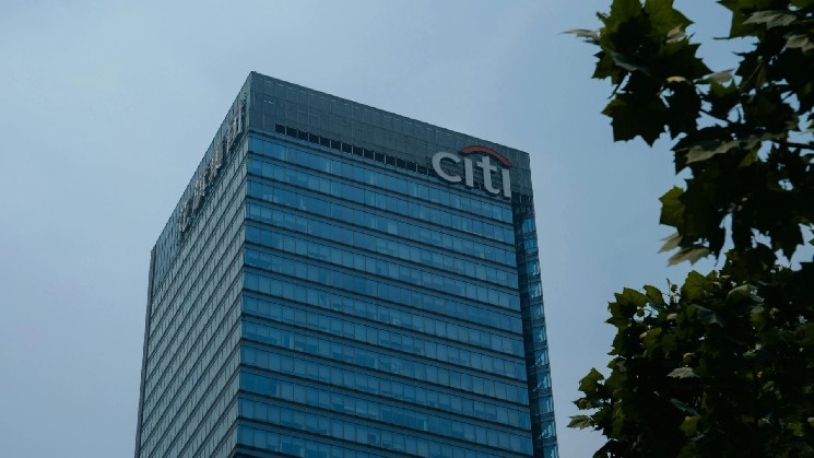 Citigroup Boosts Bitcoin Forecast to $113K Amid ETF Resurgence